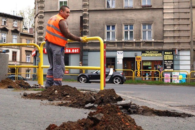 chodnik-na-prusa-jak-tor-przeszkod-foto-52057