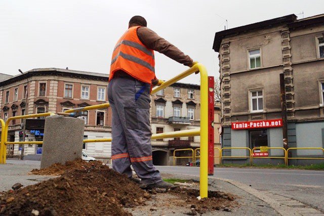chodnik-na-prusa-jak-tor-przeszkod-foto-52057
