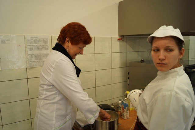po-sladach-unii-europejskiej-w-handlowce-foto-52076