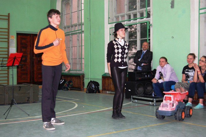 dzien-absolwenta-w-mysakowicach-foto-52099