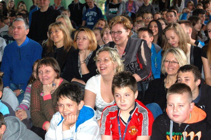 dzien-absolwenta-w-mysakowicach-foto-52099