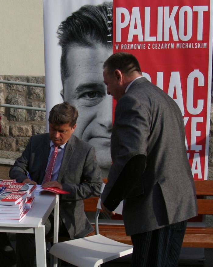 janusz-palikot-kmiecik-poniesie-konsekwencje-nie-ma-swietych-krow-foto-52123