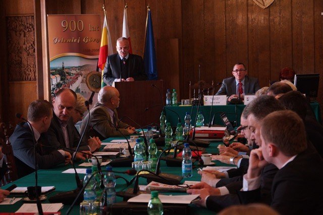 rewitalizacja-fontanny-niezgodna-z-prawem-foto-52143