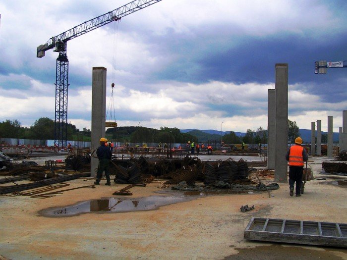 kolejny-etap-budowy-galerii-sudeckiej-foto-52167