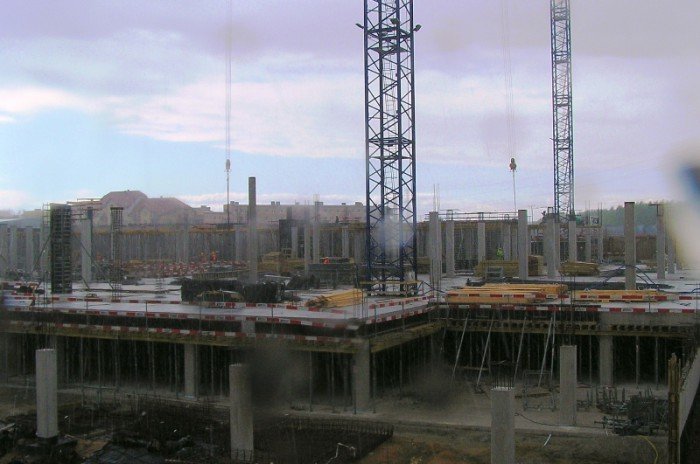 kolejny-etap-budowy-galerii-sudeckiej-foto-52167