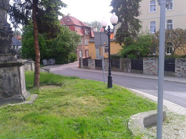 efektowny-bulwar-przy-kamiennej-w-cieplicach-foto-52195