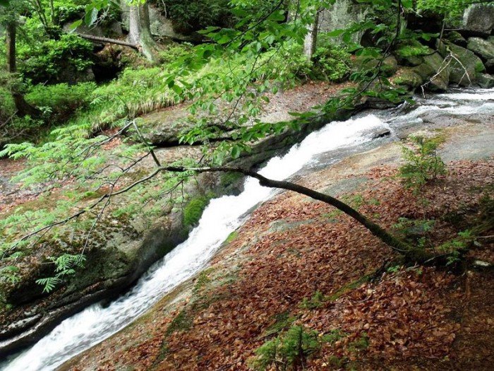 to-warto-zobaczyc-wodospady-na-czarnej-desnej-foto-52199