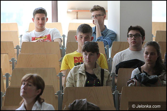 bogdan-zdrojewski-u-jeleniogorskich-studentow-foto-52221