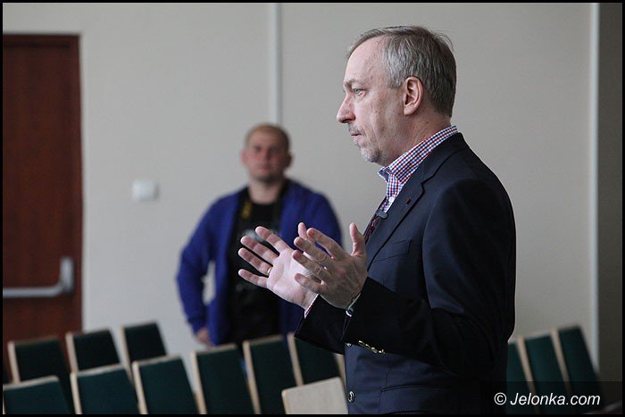 bogdan-zdrojewski-u-jeleniogorskich-studentow-foto-52221