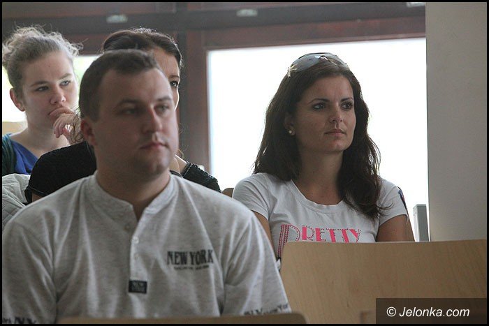 bogdan-zdrojewski-u-jeleniogorskich-studentow-foto-52221
