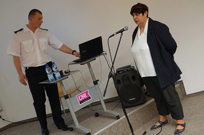 rozmawiali-o-bezpieczenstwie-dzieci-w-szkoach-foto-52226