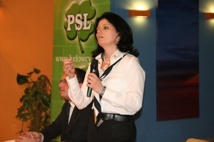 ilona-antoniszynklik-o-oswiacie-ekonomii-ijanuszu-korwinmikke-foto-52234