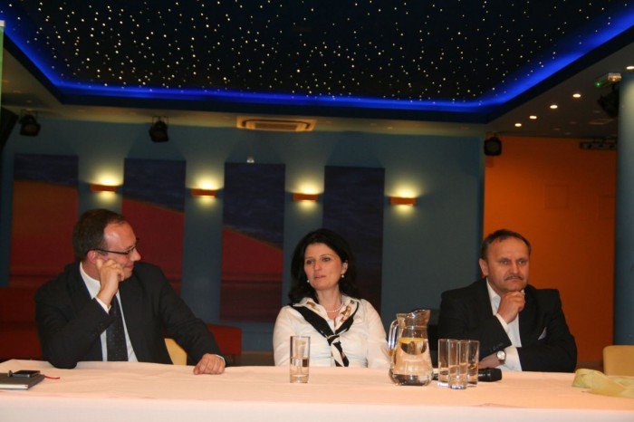 ilona-antoniszynklik-o-oswiacie-ekonomii-ijanuszu-korwinmikke-foto-52234