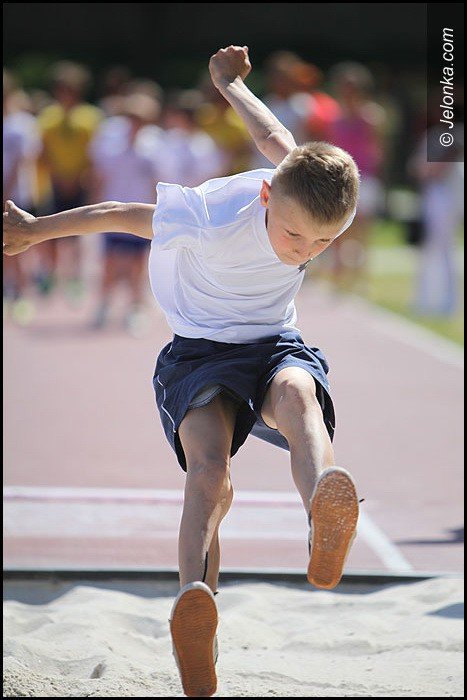 lekkoatletyczne-zmagania-przy-zotniczej-foto-52252