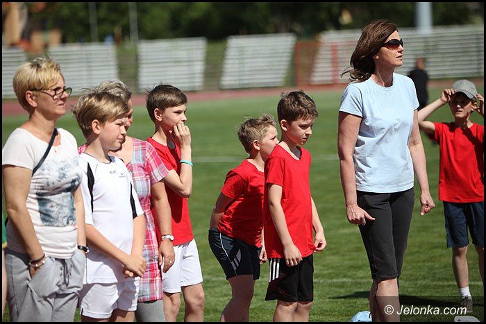 lekkoatletyczne-zmagania-przy-zotniczej-foto-52252