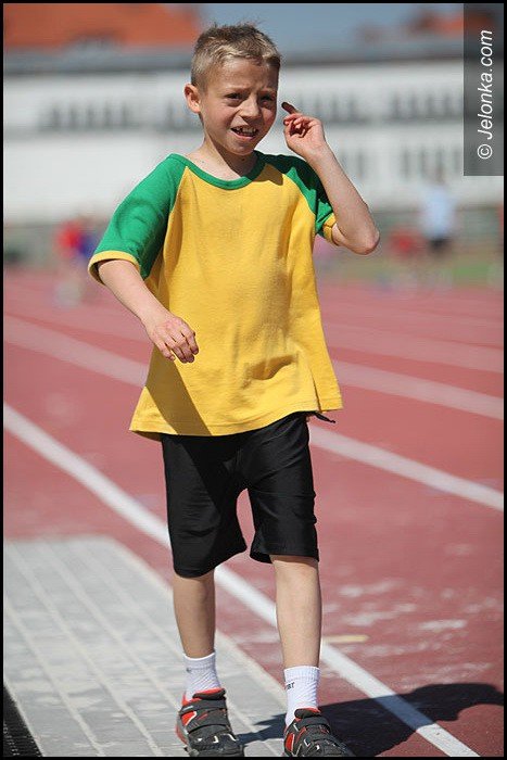 lekkoatletyczne-zmagania-przy-zotniczej-foto-52252