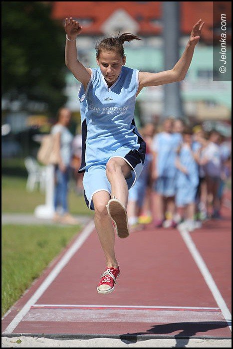 lekkoatletyczne-zmagania-przy-zotniczej-foto-52252