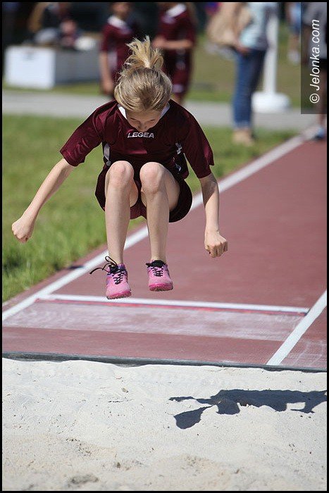 lekkoatletyczne-zmagania-przy-zotniczej-foto-52252