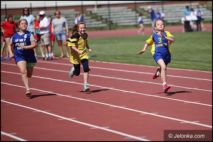 lekkoatletyczne-zmagania-przy-zotniczej-foto-52252