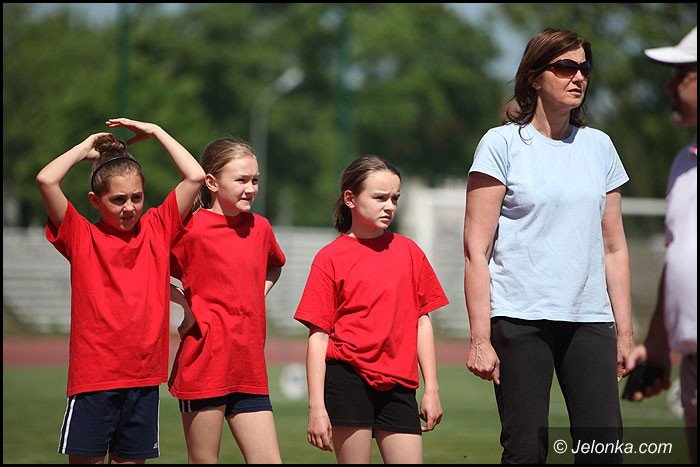 lekkoatletyczne-zmagania-przy-zotniczej-foto-52252