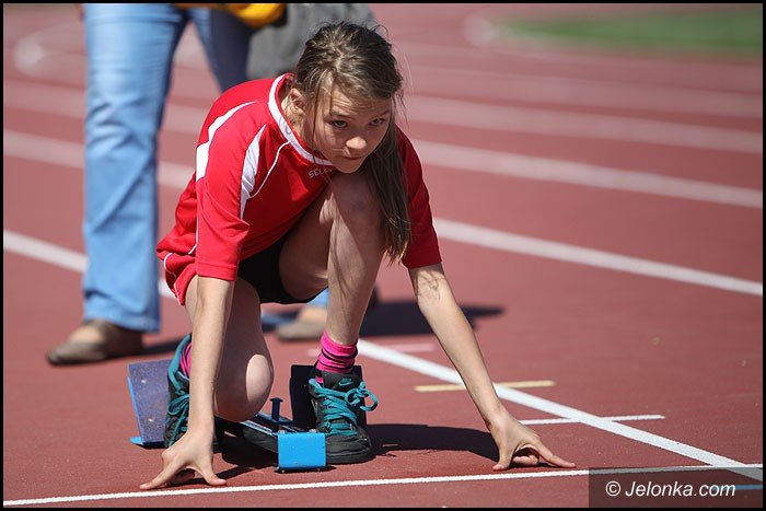 lekkoatletyczne-zmagania-przy-zotniczej-foto-52252
