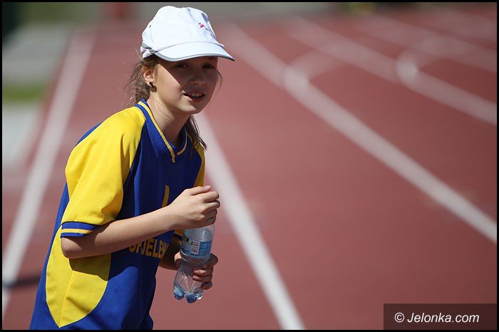 lekkoatletyczne-zmagania-przy-zotniczej-foto-52252