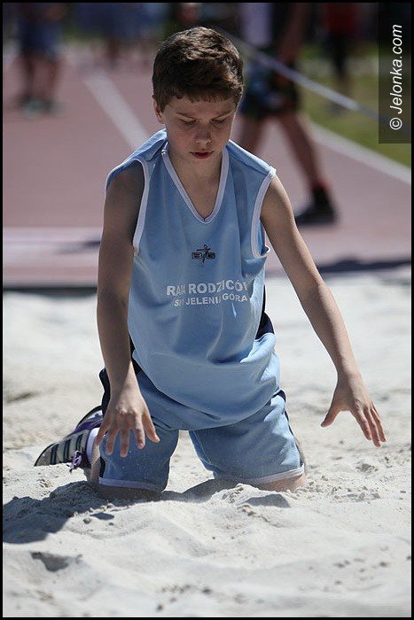 lekkoatletyczne-zmagania-przy-zotniczej-foto-52252