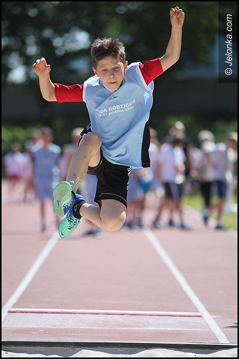 lekkoatletyczne-zmagania-przy-zotniczej-foto-52252