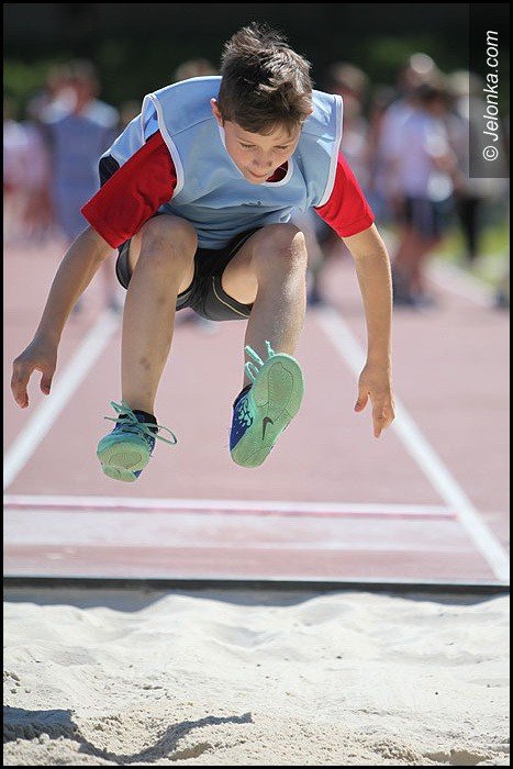 lekkoatletyczne-zmagania-przy-zotniczej-foto-52252
