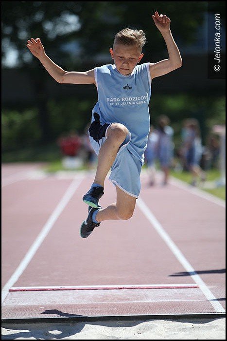 lekkoatletyczne-zmagania-przy-zotniczej-foto-52252