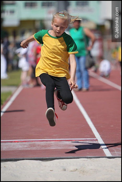 lekkoatletyczne-zmagania-przy-zotniczej-foto-52252
