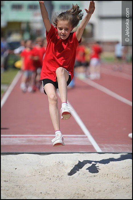 lekkoatletyczne-zmagania-przy-zotniczej-foto-52252