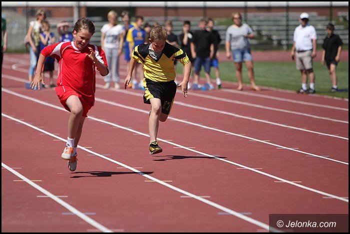 lekkoatletyczne-zmagania-przy-zotniczej-foto-52252