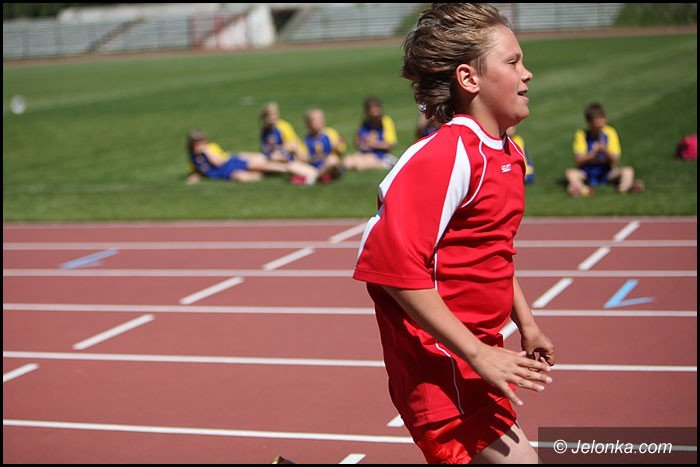 lekkoatletyczne-zmagania-przy-zotniczej-foto-52252