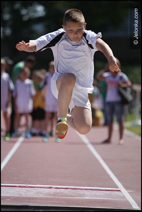 lekkoatletyczne-zmagania-przy-zotniczej-foto-52252