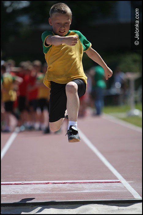 lekkoatletyczne-zmagania-przy-zotniczej-foto-52252