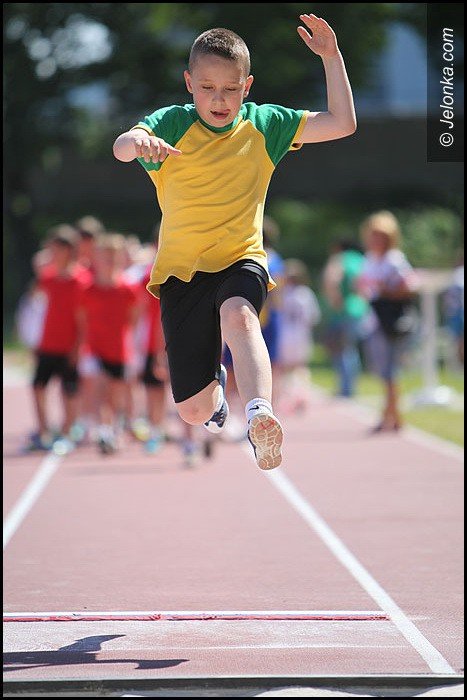 lekkoatletyczne-zmagania-przy-zotniczej-foto-52252