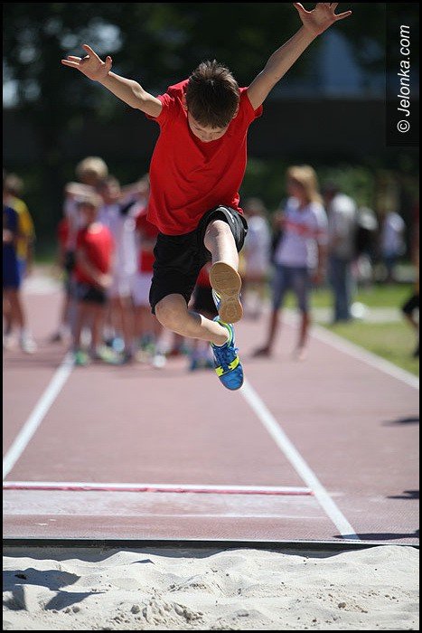 lekkoatletyczne-zmagania-przy-zotniczej-foto-52252