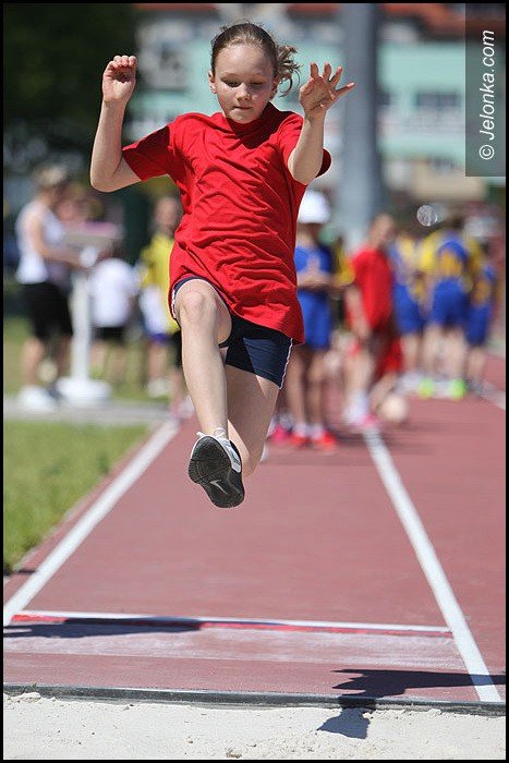 lekkoatletyczne-zmagania-przy-zotniczej-foto-52252