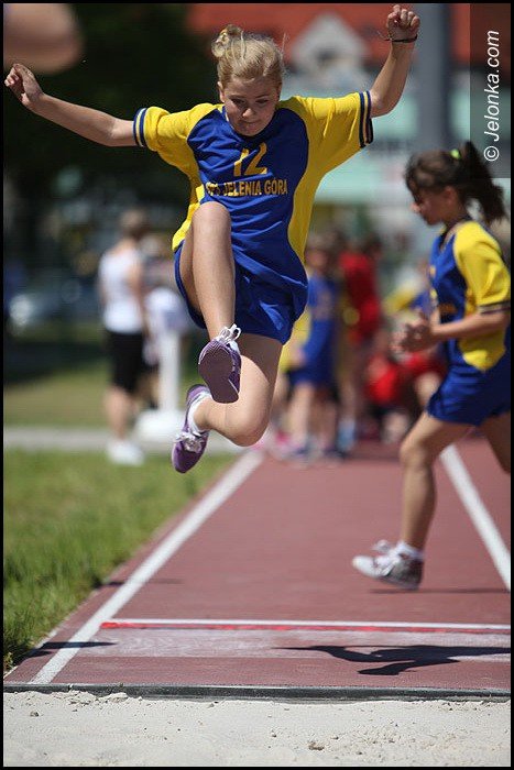 lekkoatletyczne-zmagania-przy-zotniczej-foto-52252