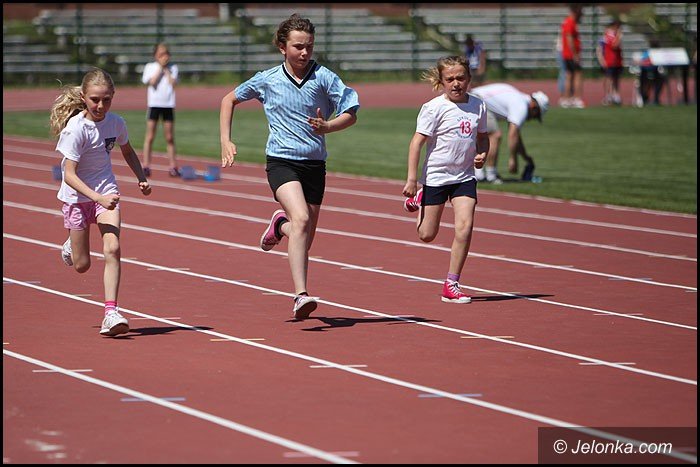 lekkoatletyczne-zmagania-przy-zotniczej-foto-52252