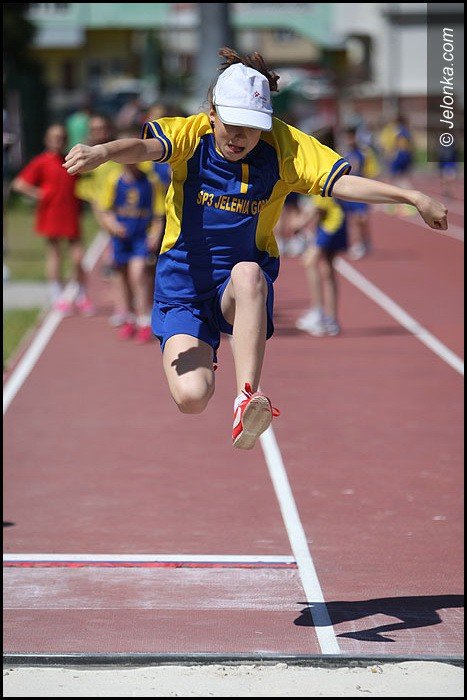 lekkoatletyczne-zmagania-przy-zotniczej-foto-52252