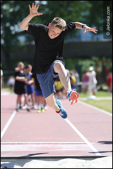 lekkoatletyczne-zmagania-przy-zotniczej-foto-52252
