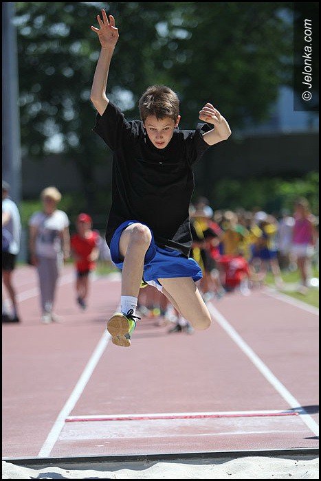 lekkoatletyczne-zmagania-przy-zotniczej-foto-52252