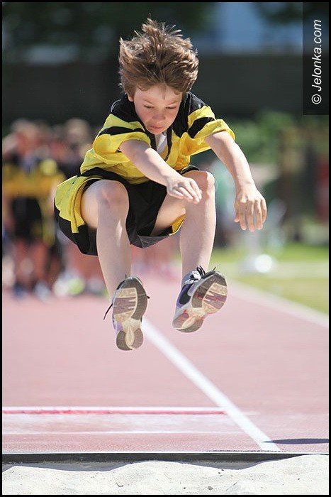 lekkoatletyczne-zmagania-przy-zotniczej-foto-52252