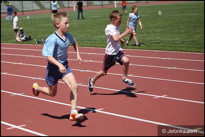 lekkoatletyczne-zmagania-przy-zotniczej-foto-52252