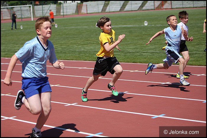 lekkoatletyczne-zmagania-przy-zotniczej-foto-52252