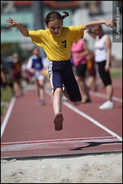 lekkoatletyczne-zmagania-przy-zotniczej-foto-52252