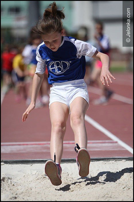 lekkoatletyczne-zmagania-przy-zotniczej-foto-52252