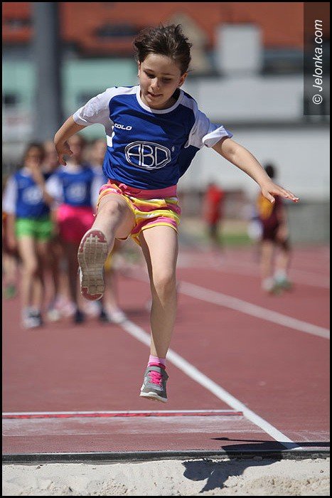 lekkoatletyczne-zmagania-przy-zotniczej-foto-52252